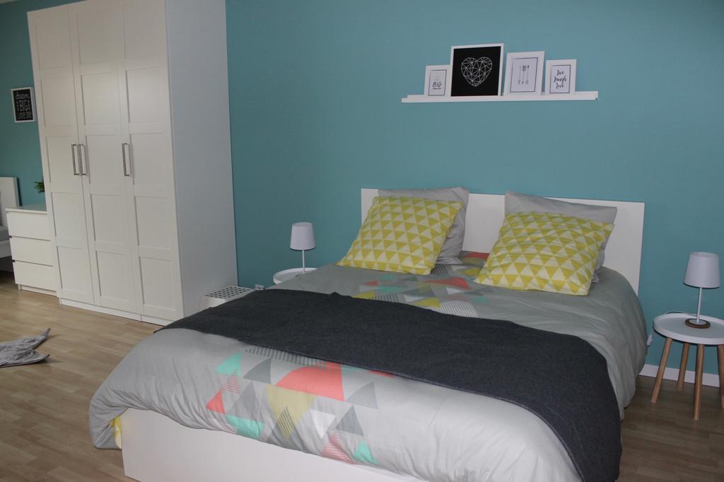 Gite Celeste Pour 6 Personnes Mardeuil Exterior photo